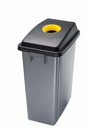 Image de CORBEILLE POUR TRI SELECTIF 60L COUVERCLE JAUNE-192072
