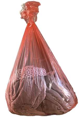 Image de SAC A LINGE ROUGE OUVERTURE SOLUBLE 45x76cm (x200)-291028